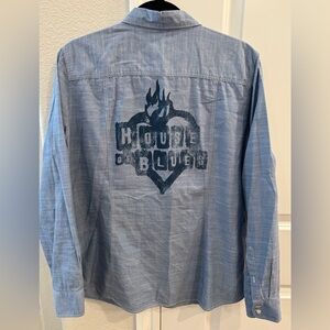 House of Blues Where MUSIC Feeds your Soul, Chambray Button Up Women’s shirt. XL